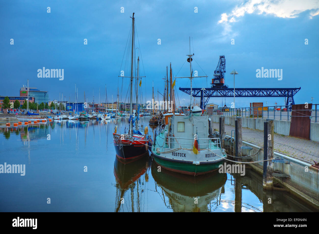 Le port de la ville de Rostock (Allemagne). Banque D'Images