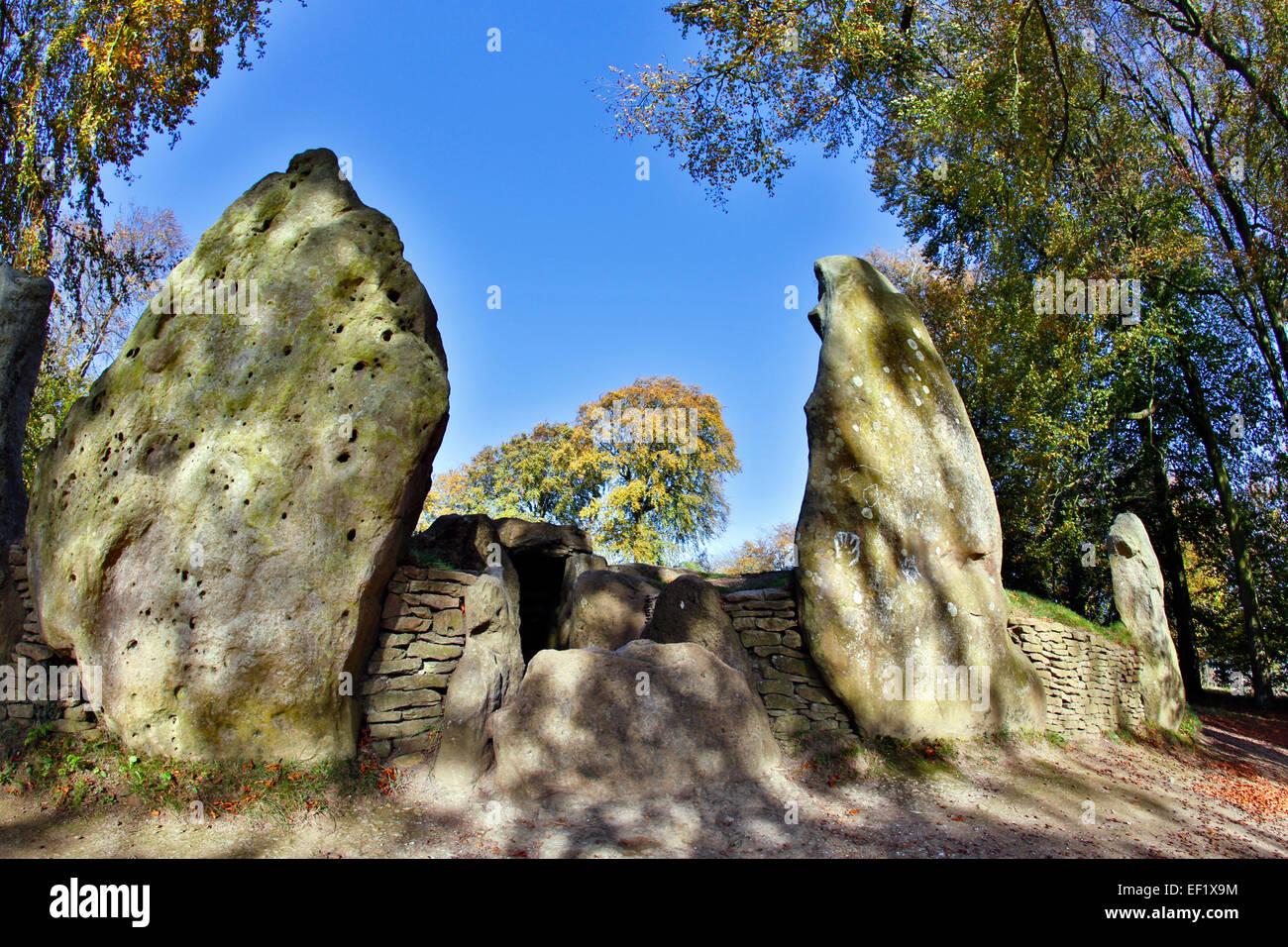 Wayland's Smithy Néolithique Long Barrow ; Ashbury Oxfordshire, UK Banque D'Images