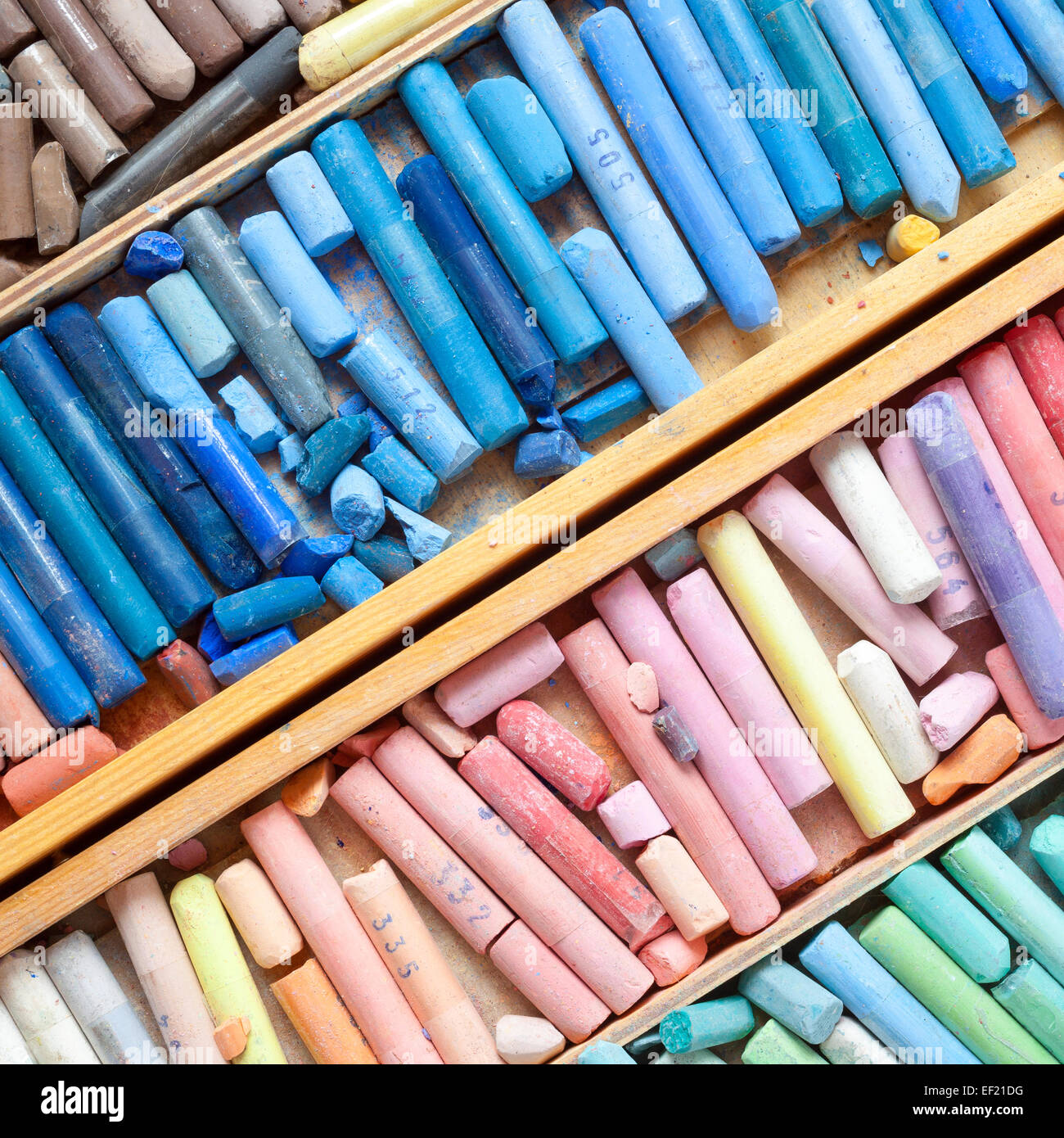Boîte De 96 Pastels Doux Professionnels - Couleurs Vibrantes - Pour Dessin Et Art - 2.68 Lbs