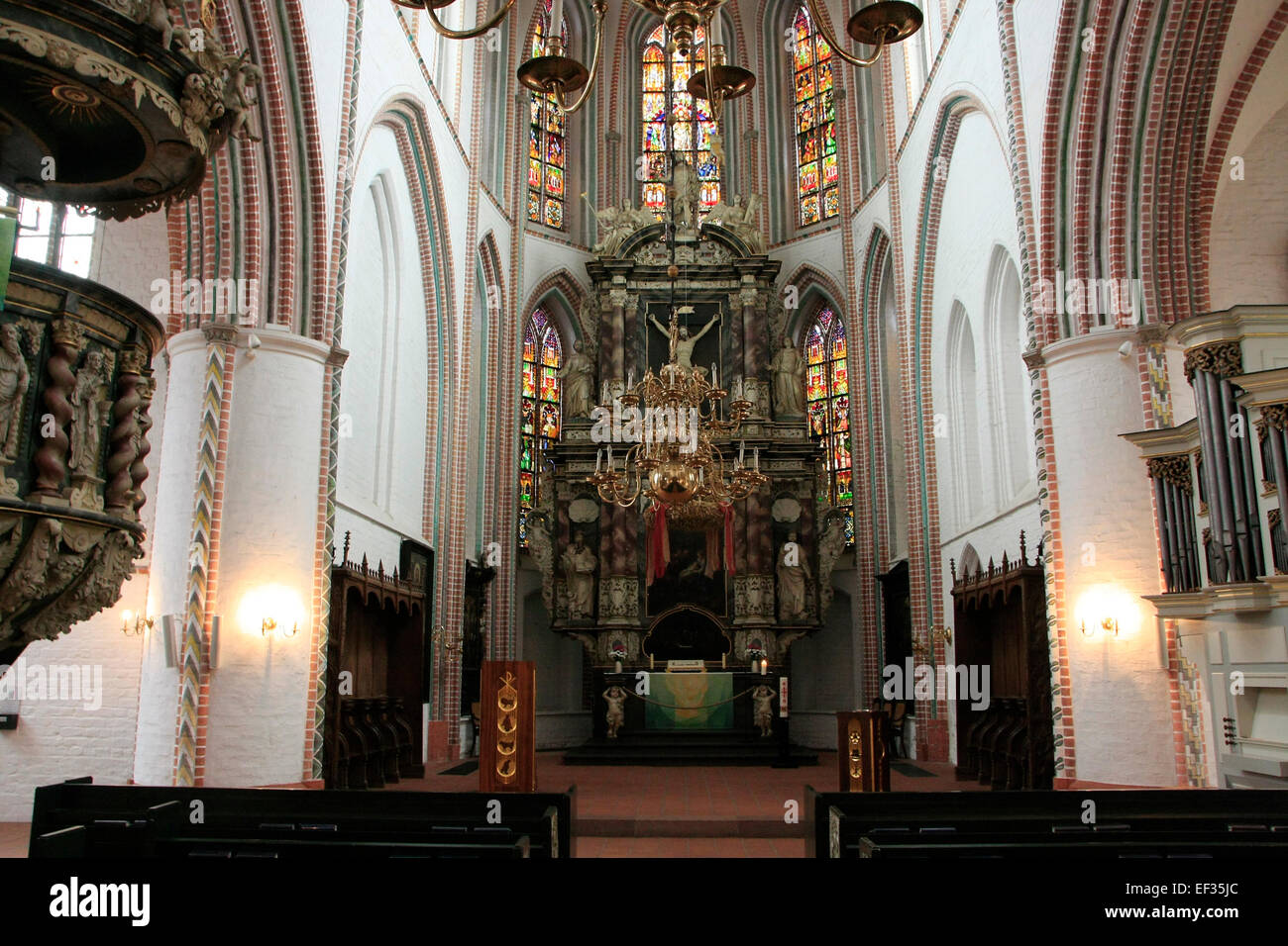 L'autel de l'église Saint Petri zone à Buxtehude. Il est situé dans la vieille ville de Buxtehude et est à plus de 700 ans. Photo : Klaus Nowottnick Date : le 25 octobre 2013 Banque D'Images