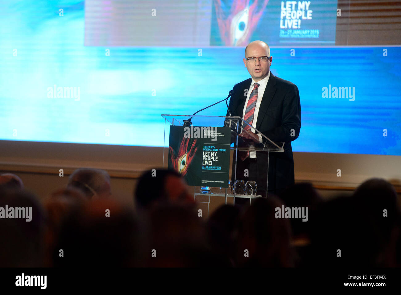 Prague, République tchèque. 26 janvier, 2015. Le premier ministre tchèque Bohuslav Sobotka, prend la parole lors du forum international Let my people live ! Sur la croissance de l'antisémitisme et l'extrémisme au château de Prague à Prague, République tchèque, le 26 janvier 2015. © Michal Kamaryt/CTK Photo/Alamy Live News Banque D'Images