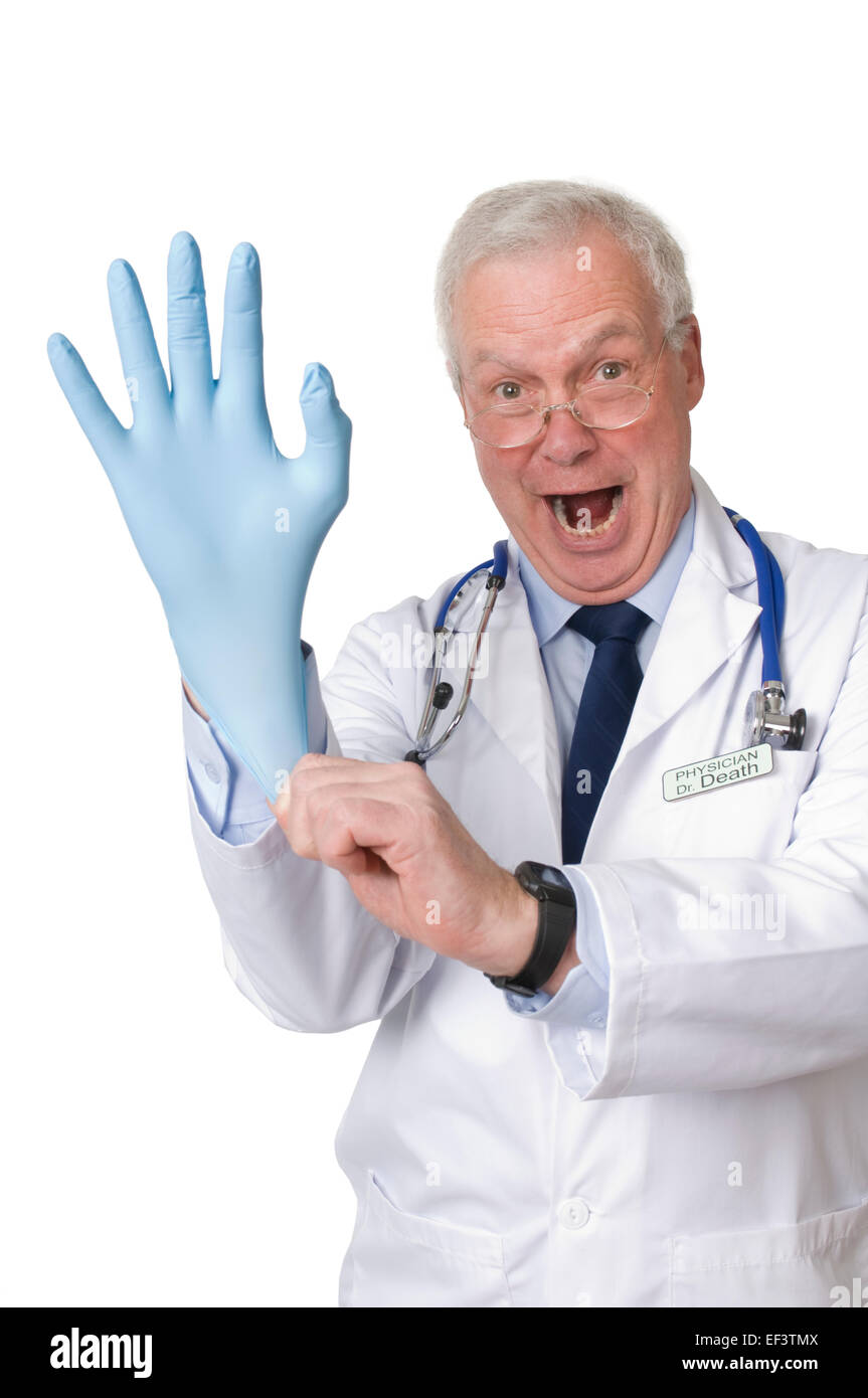 Doctor putting sur gants en latex bleu Banque D'Images