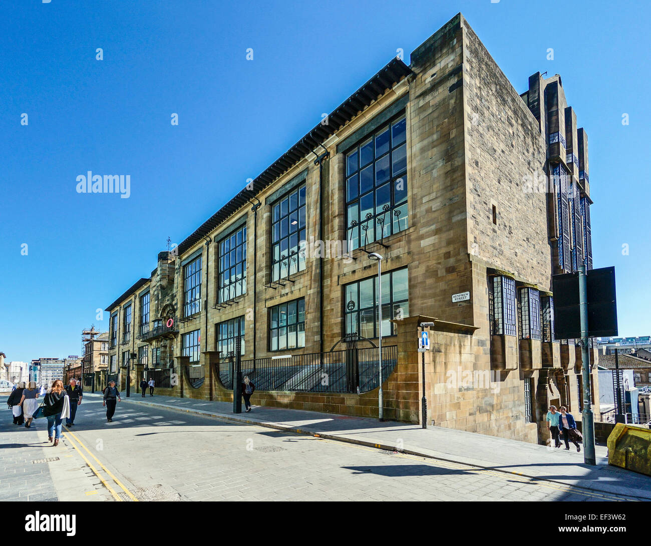 La Glasgow School of Art à Renfrew Street Glasgow Ecosse conçu par Charles Rennie Mackintosh vu de west end Banque D'Images