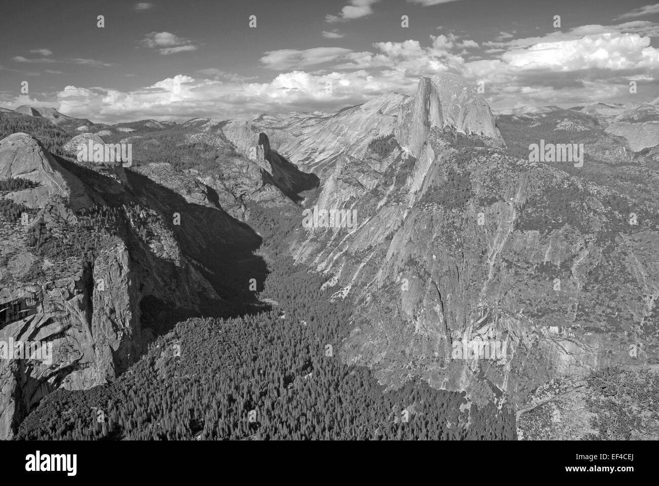 Demi Dôme à Yosemite National Park, la Sierra Nevada, en Californie, USA Banque D'Images