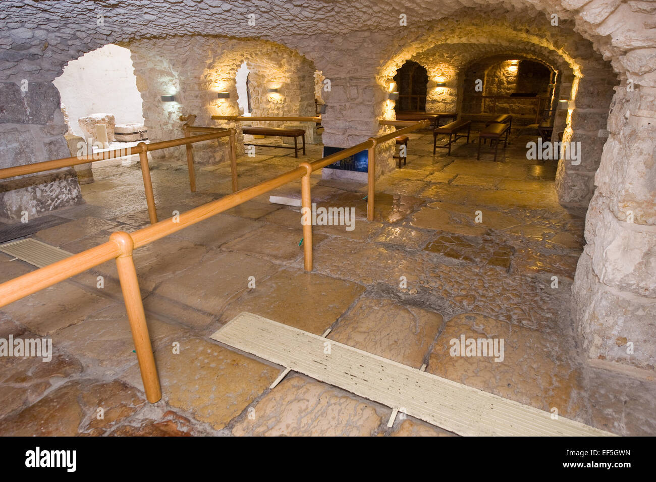 Le lithostrotos la chaussée de la Via Dolorosa dans la vieille ville de Jérusalem est accusé d'être l'endroit où Jésus est condamné Banque D'Images