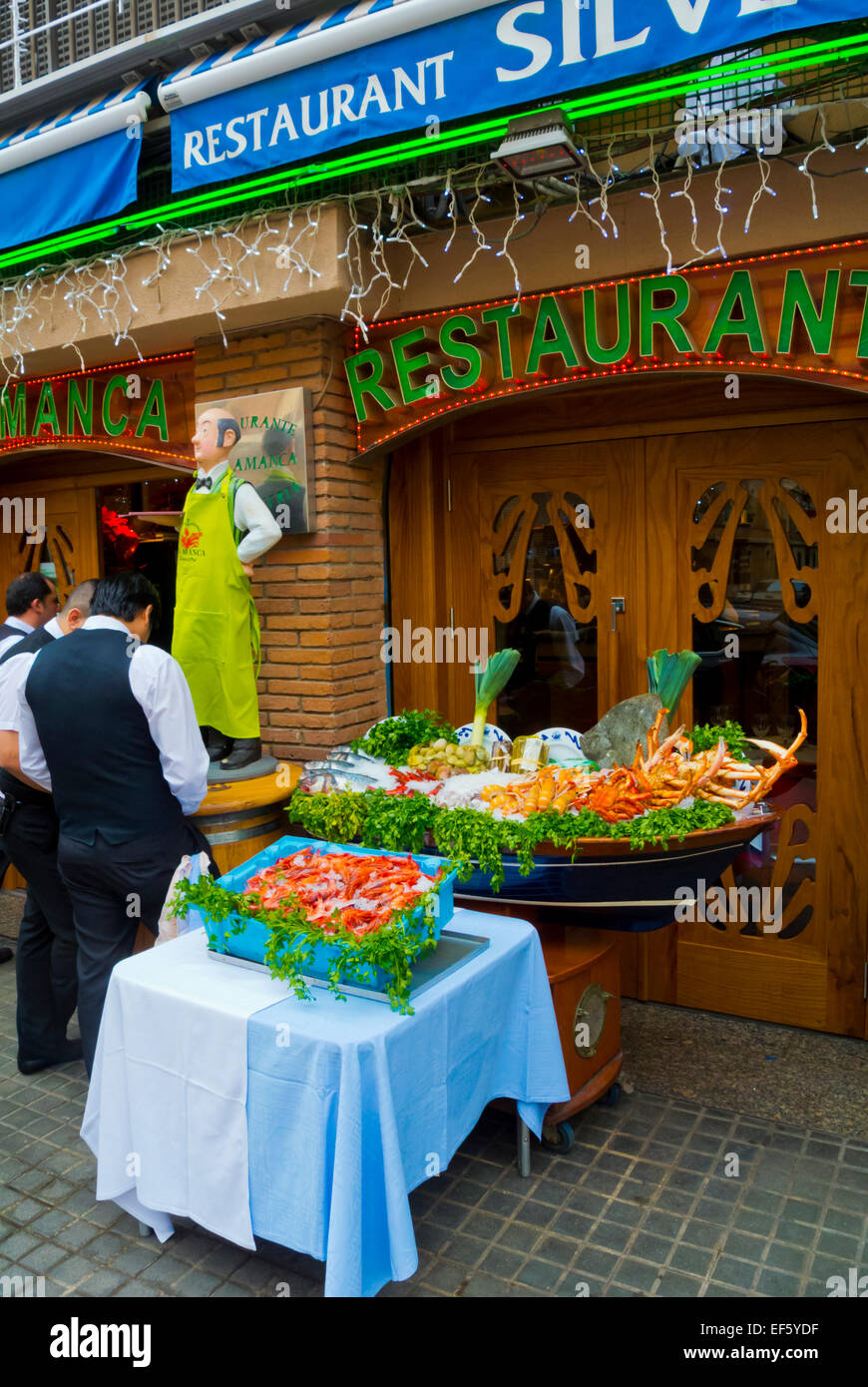 Restaurant de fruits de mer, quartier de Barceloneta, Barcelone, Espagne Banque D'Images