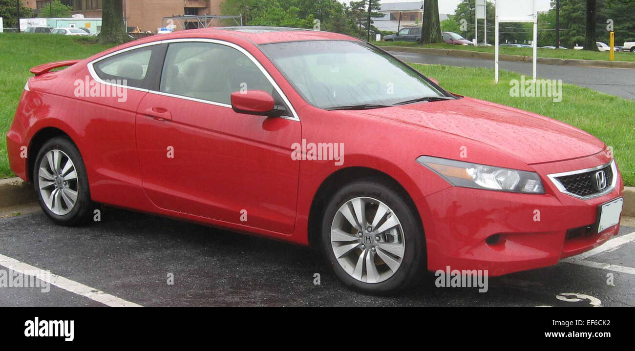 Honda Accord Coupe 2008 Photo Stock - Alamy