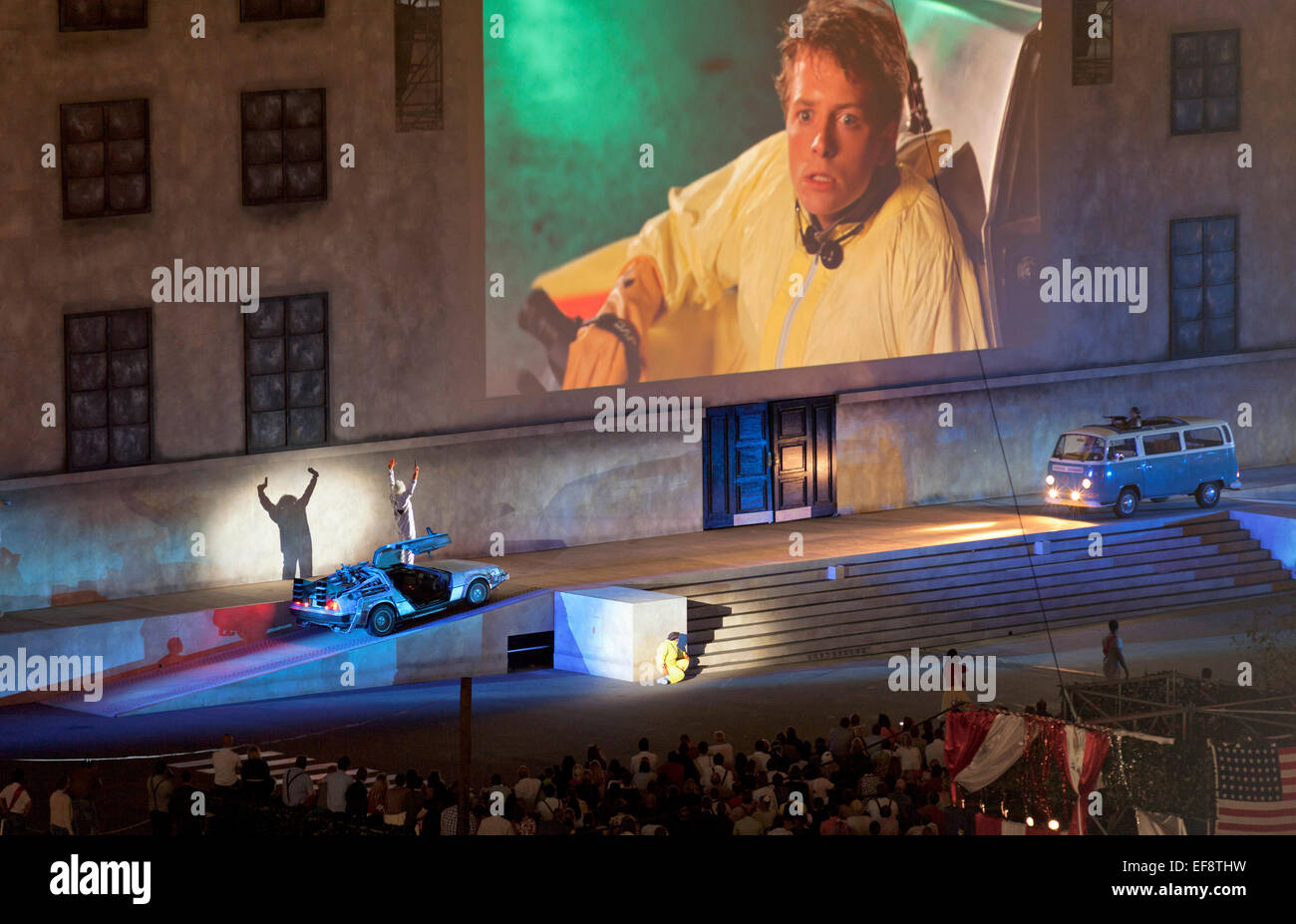 Retour vers le futur cinéma performance immersive, Londres Banque D'Images