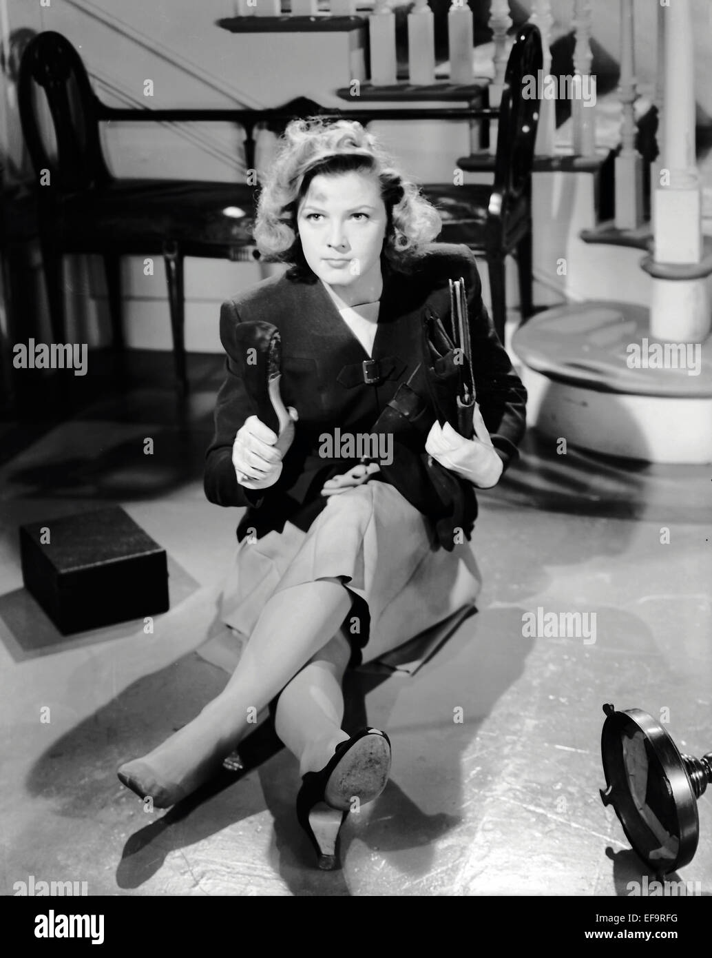 JEAN ROGERS UN ÉTRANGER DANS LA VILLE (1943) Banque D'Images