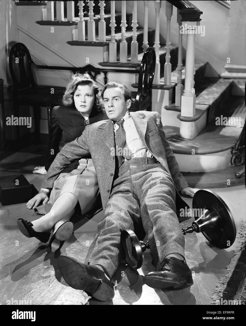 JEAN ROGERS, RICHARD CARLSON, UN ÉTRANGER DANS LA VILLE, 1943 Banque D'Images