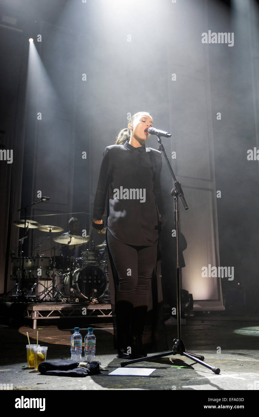 Londres, Royaume-Uni, 29 janvier 2015. Jessie Ware, o2 Academy Brixton. Crédit : Robert Stainforth/Alamy Live News Banque D'Images