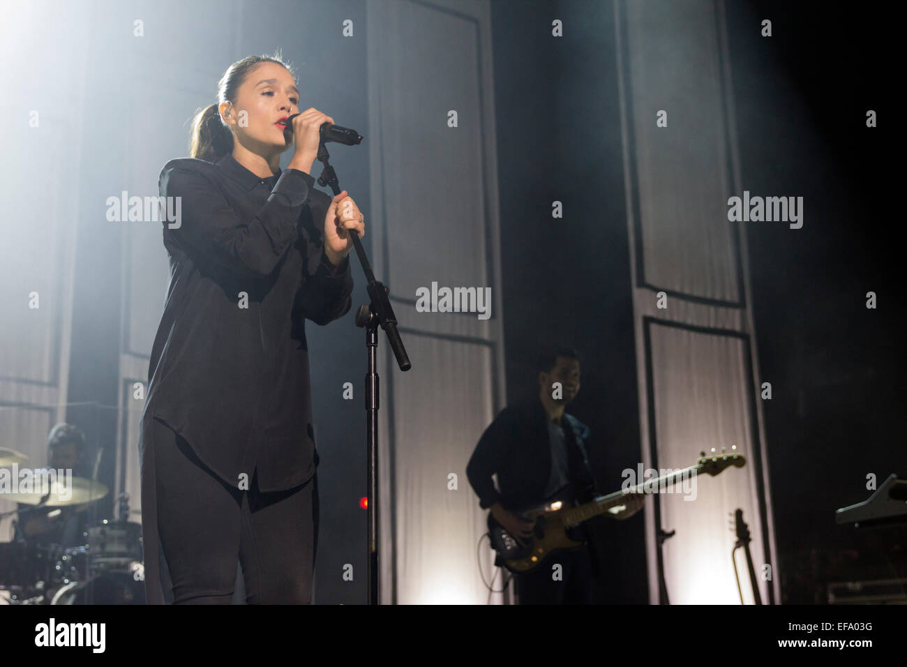 Londres, Royaume-Uni, 29 janvier 2015. Jessie Ware, o2 Academy Brixton. Crédit : Robert Stainforth/Alamy Live News Banque D'Images