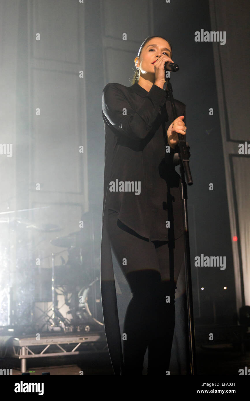 Londres, Royaume-Uni, 29 janvier 2015. Jessie Ware, o2 Academy Brixton. Crédit : Robert Stainforth/Alamy Live News Banque D'Images