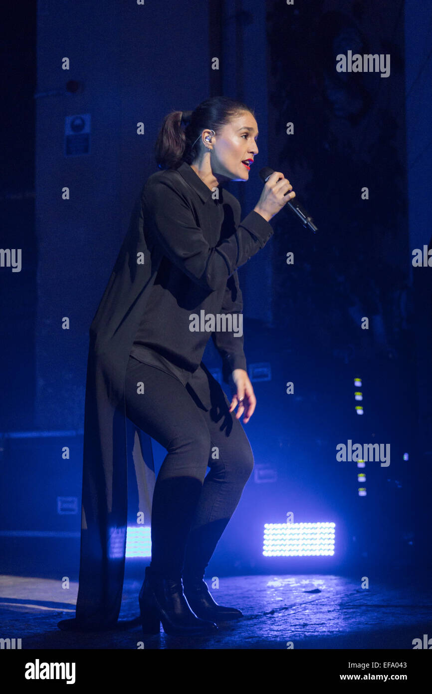 Londres, Royaume-Uni, 29 janvier 2015. Jessie Ware, o2 Academy Brixton. Crédit : Robert Stainforth/Alamy Live News Banque D'Images