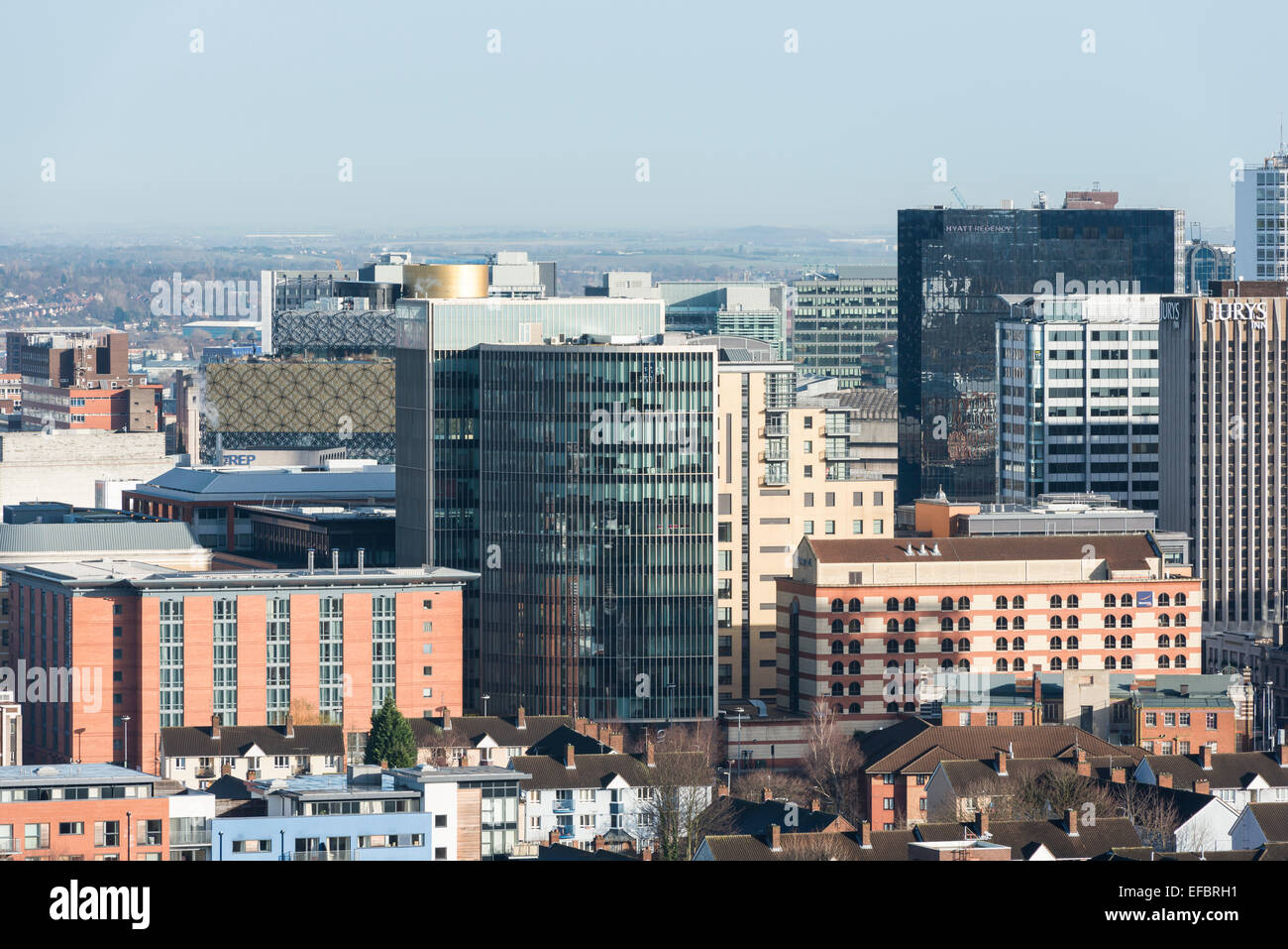 Les immeubles de bureaux à Birmingham, vus de l'Hagley Road. Banque D'Images