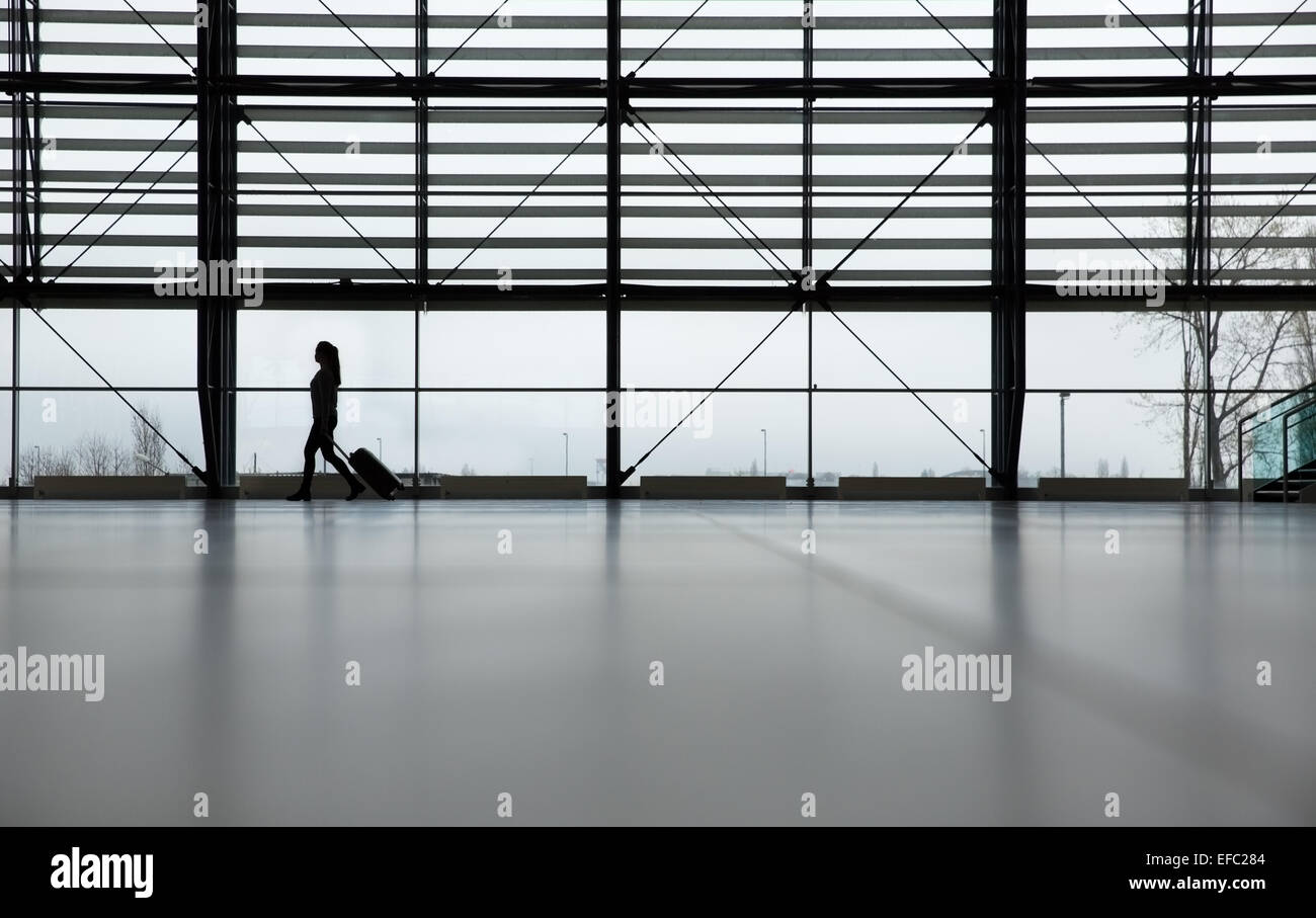 Grand terminal de l'aéroport Banque D'Images