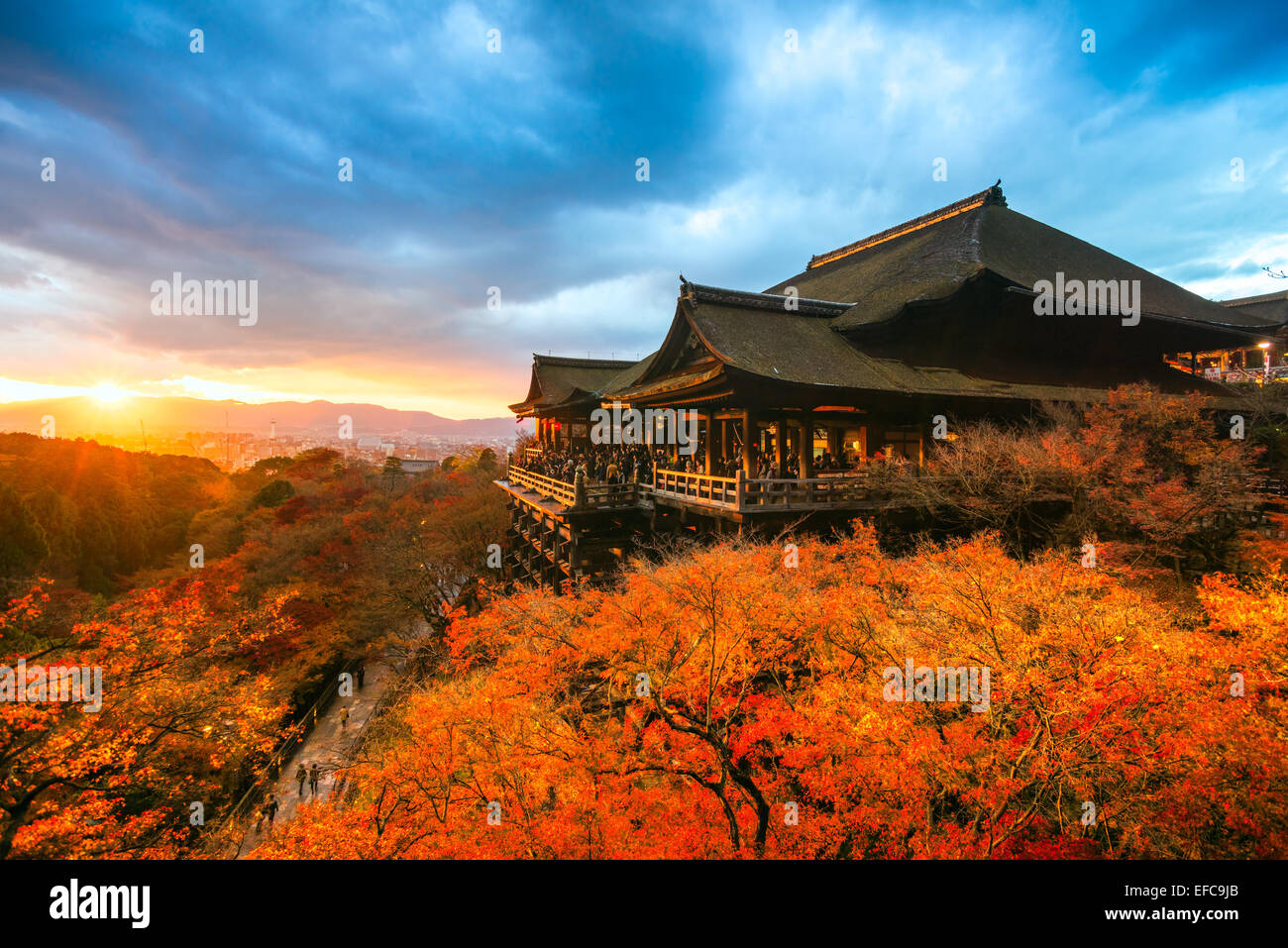 Couleur d'automne au Temple Kiyomizu-dera à Kyoto, Japon Banque D'Images