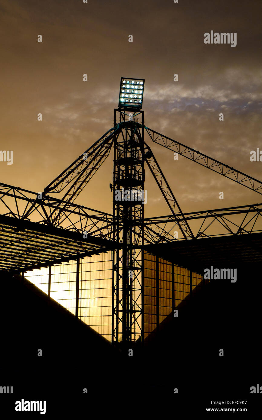 Les projecteurs à Preston North End's Deepdale sol Banque D'Images