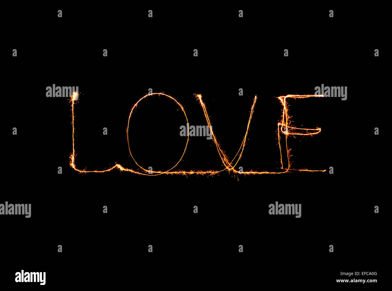 Sparkler amour lumière artifice alphabet (Valentines Day) Banque D'Images