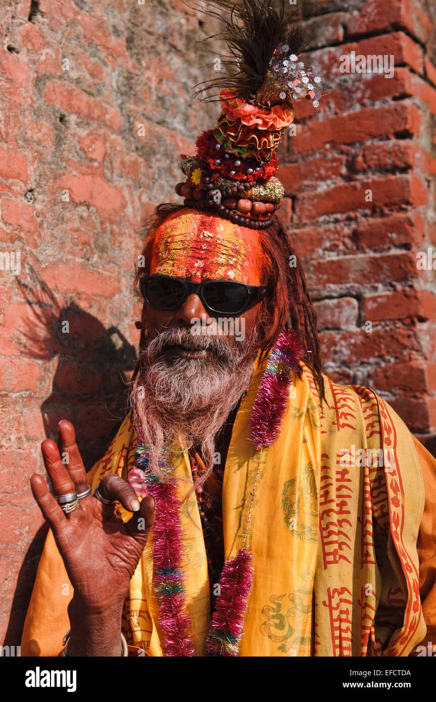 Sadhu ou saint homme dans Pashtupatinath à Katmandou, Népal Banque D'Images