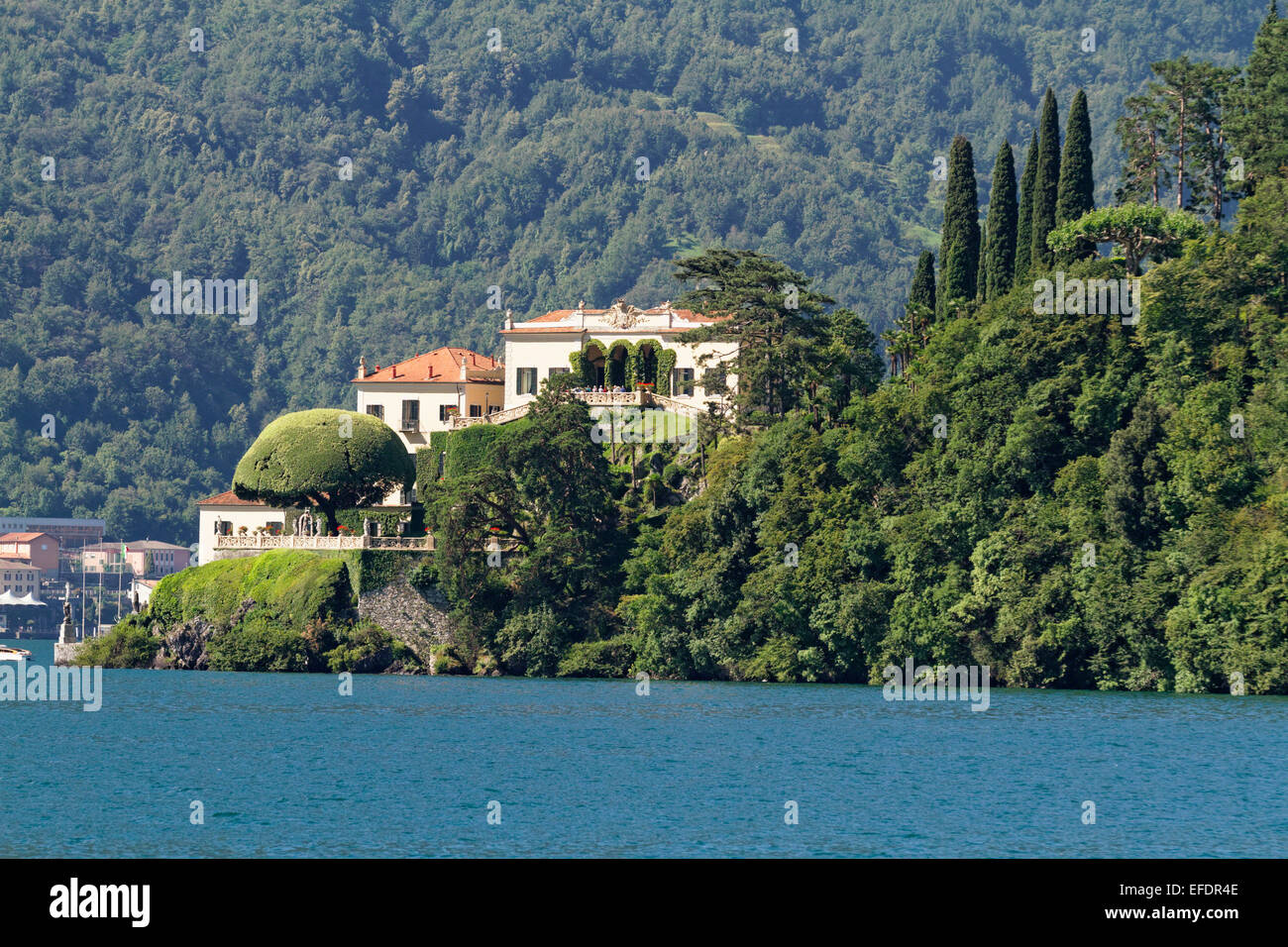 Low Angle View of Villa Balbianello Lenno, Côme, Lac de Côme, Lombardie, Italie Banque D'Images