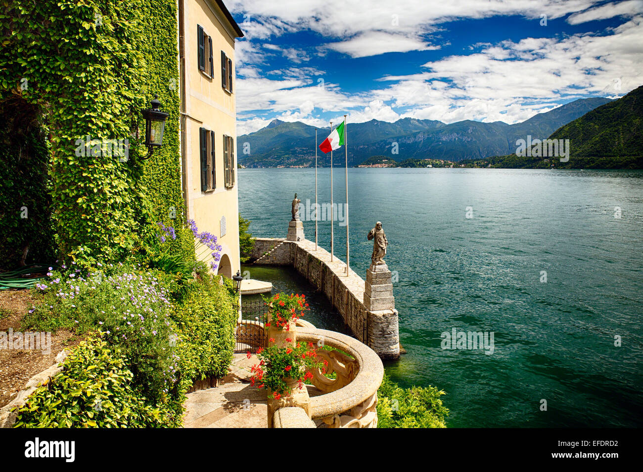 Portrait d'un ponton privé d'une villa, Villa del Balbianello, Lenno-Como, Lac de Côme, Lombardie, Italie Banque D'Images