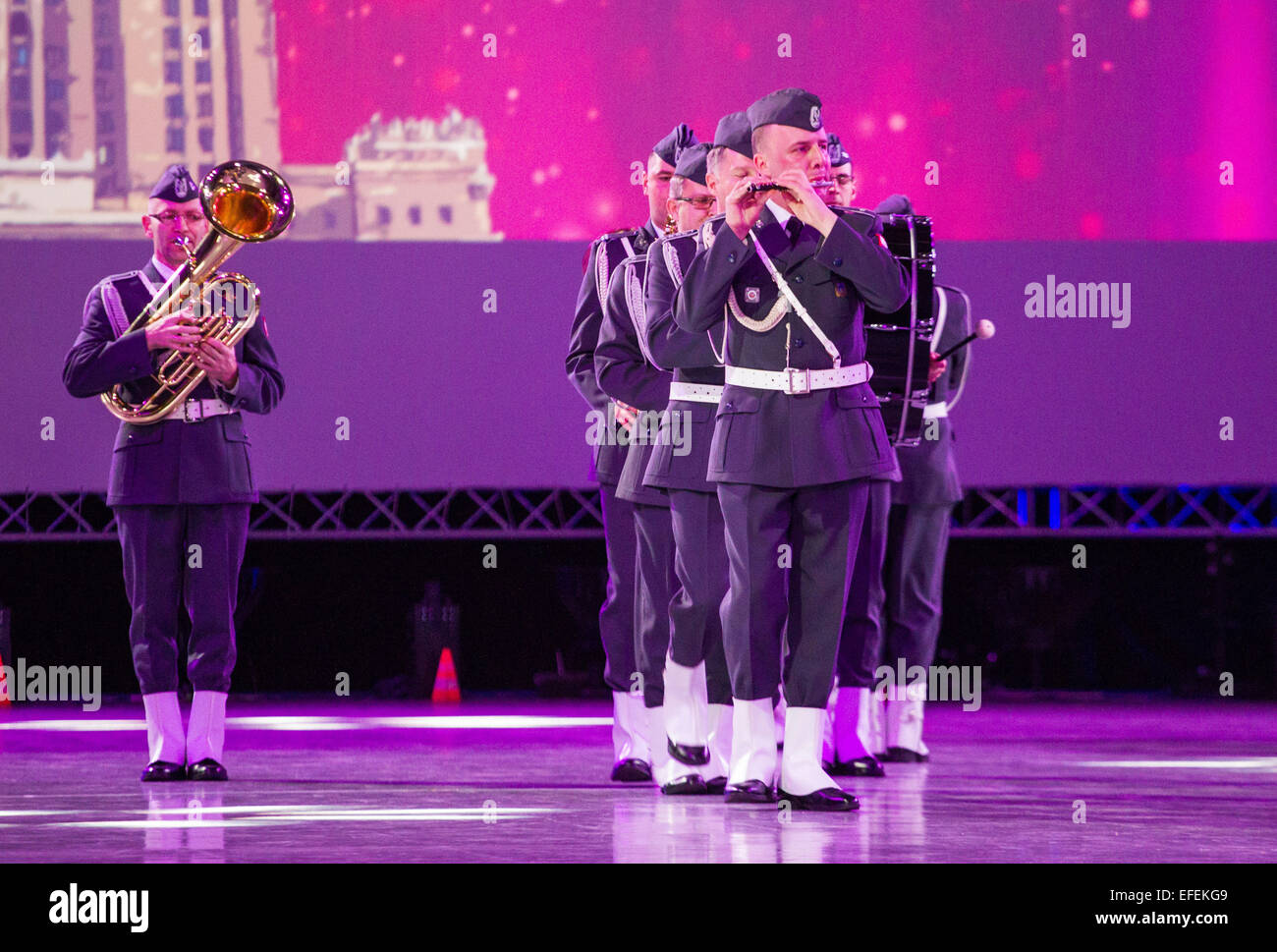 Hanovre, Allemagne. Jan 31, 2015. Les membres de l'Koszalin (Pologne) Corps de Musique de la Force aérienne à effectuer une fanfare festival à Hanovre, Allemagne, 31 janvier, 2015. 350 artistes de sept pays se sont réunis pour le festival. Photo : Philipp von Ditfurth/dpa/Alamy Live News Banque D'Images