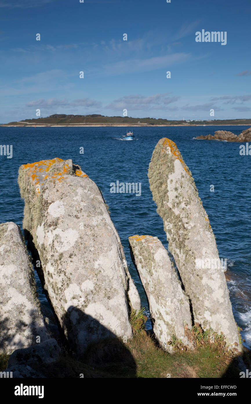 St Agnes à la direction de St Mary's, Îles Scilly ; UK Banque D'Images