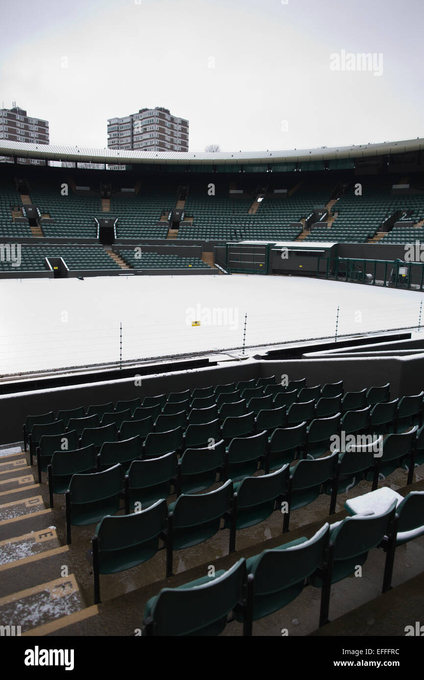 Le sud de Londres, au Royaume-Uni. 06Th Feb 2015. Photo montre une cour couverte de neige l'un à l'All England Lawn Tennis Club de Wimbledon, au sud-ouest de Londres, où il y a eu des averses de neige dans l'ensemble des parties de Londres. Crédit : Jeff Gilbert/Alamy Live News Banque D'Images