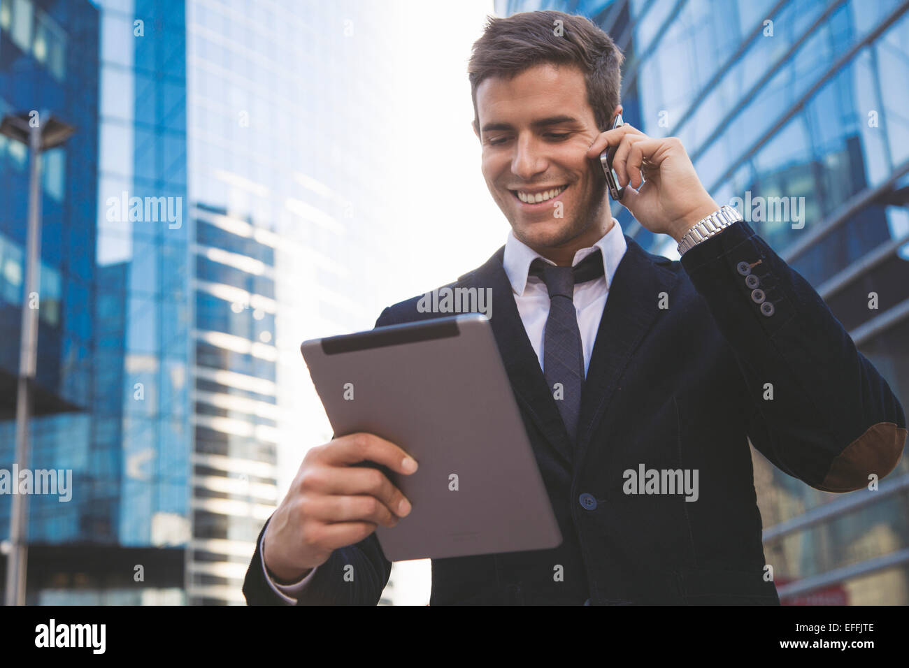 Portrait d'un téléphone mobile et tablette numérique Banque D'Images