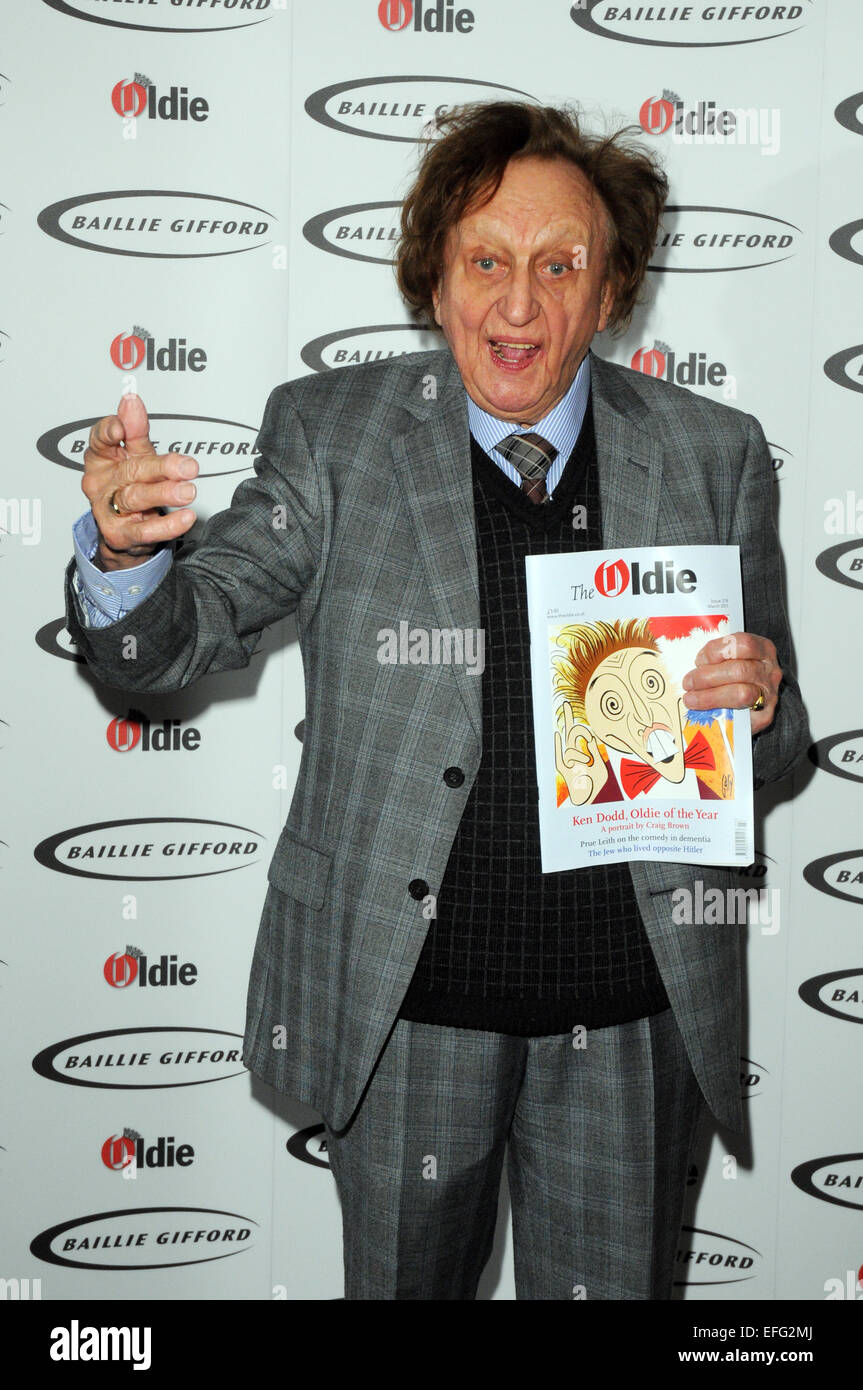 Londres, Royaume-Uni, 03 février 2015 Ken Dodd gagne (Tattifilarious) Ancien de l'année le déjeuner tenu à Simpson's-dans-le-Volet Crédit : JOHNNY ARMSTEAD/Alamy Live News Banque D'Images