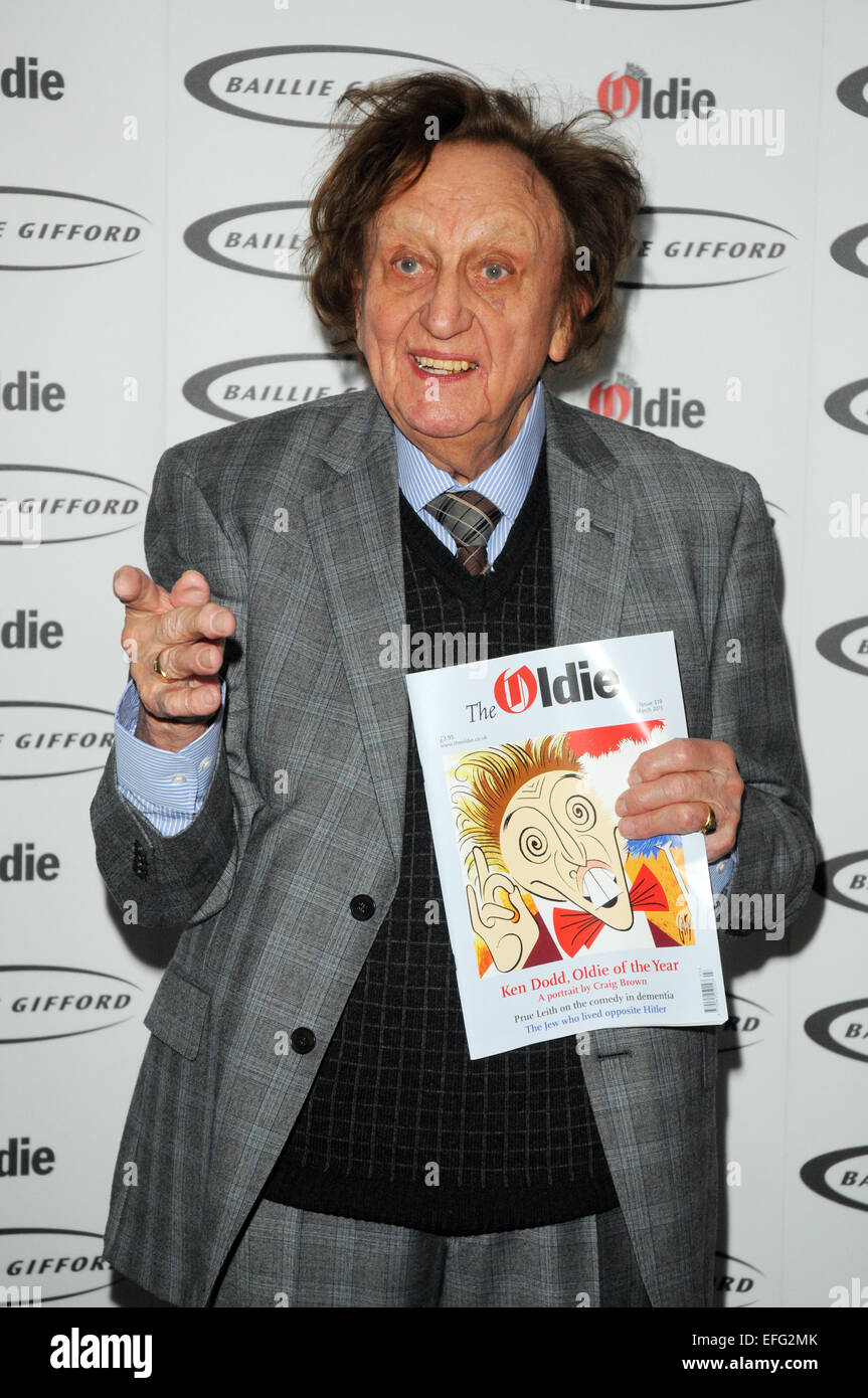 Londres, Royaume-Uni, 03 février 2015 Ken Dodd gagne (Tattifilarious) Ancien de l'année le déjeuner tenu à Simpson's-dans-le-Volet Crédit : JOHNNY ARMSTEAD/Alamy Live News Banque D'Images