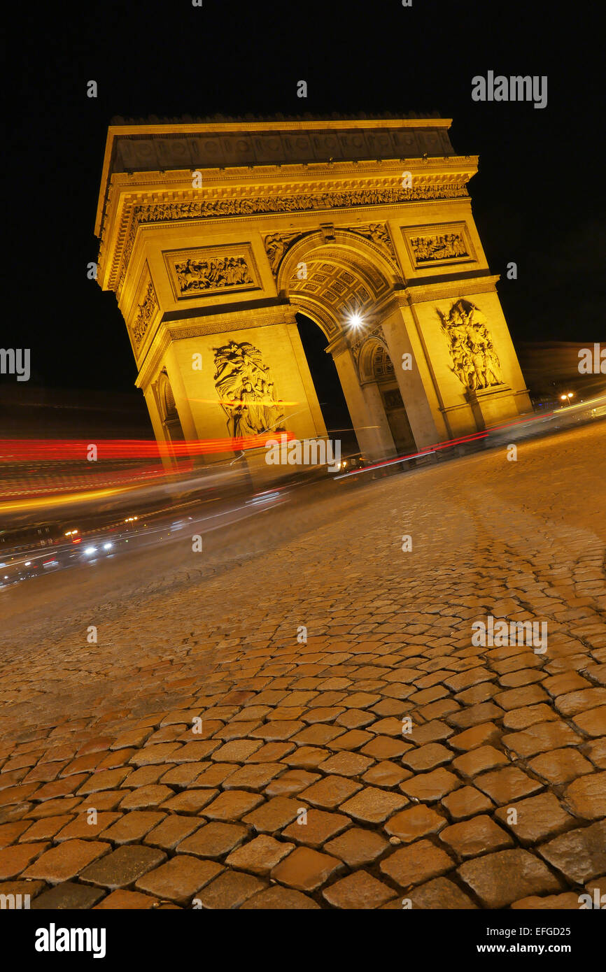 Arc de triomphe, le célèbre monument in Paris France. Banque D'Images