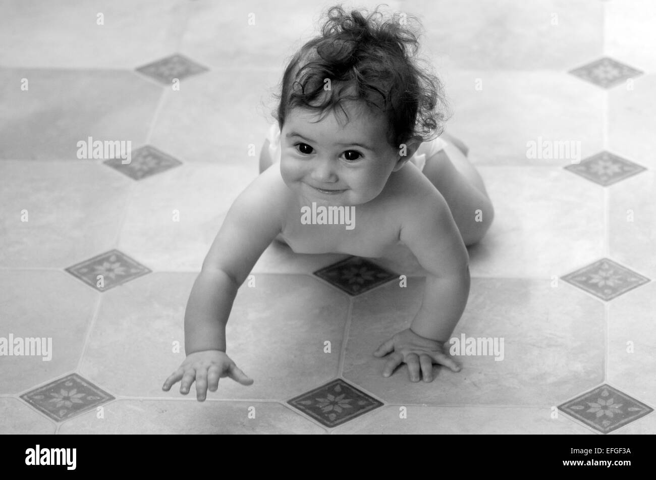 Bebe Metisse Banque D Images Noir Et Blanc Alamy Bebe Metisse Banque D Images Noir Et Blanc Alamy