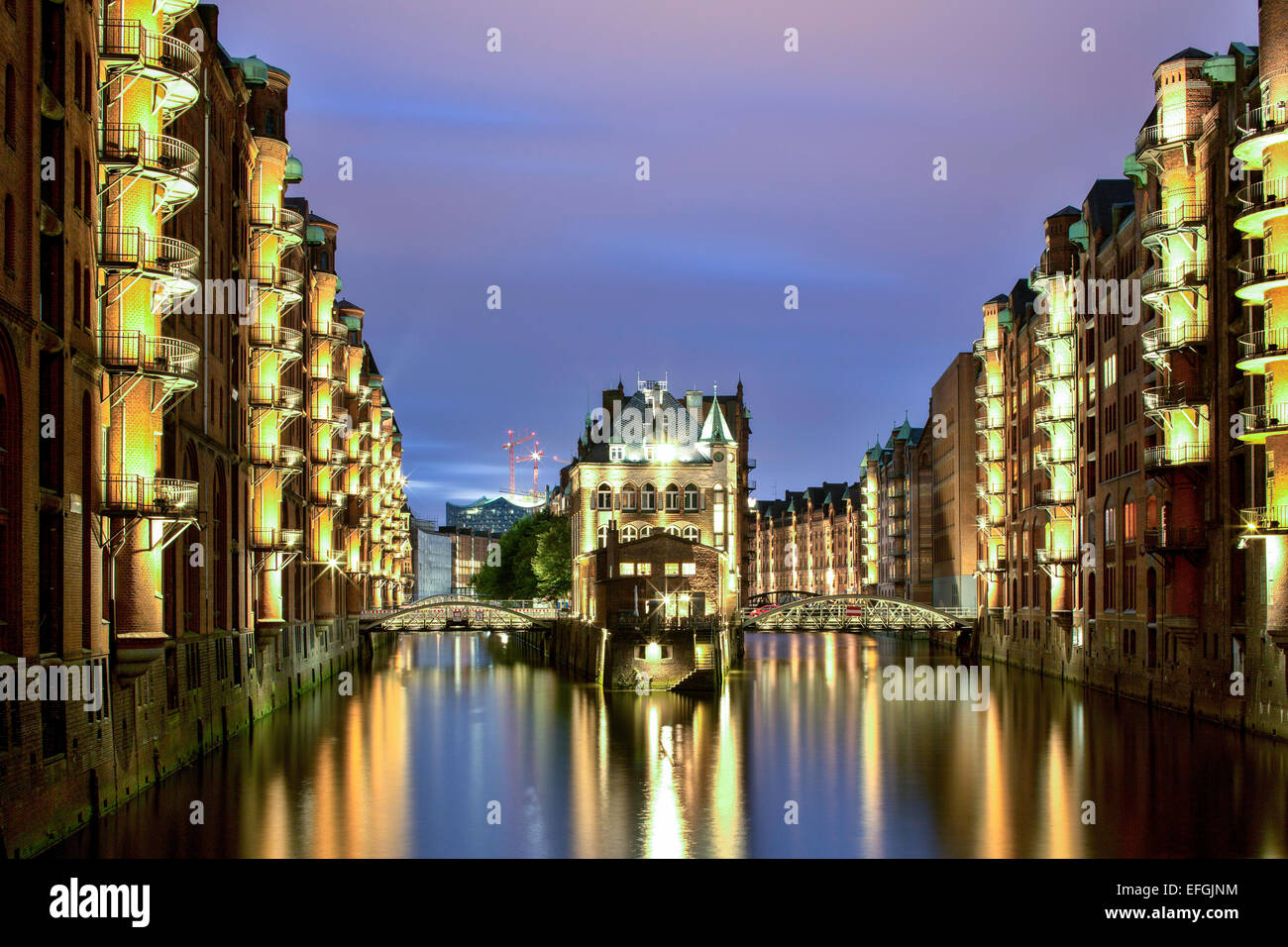 Entrepôts dans le quartier des entrepôts de Speicherstadt, Hambourg, Allemagne Banque D'Images