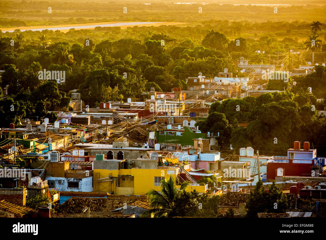 Vue depuis le clocher de l'église Convento de San Francisco de Asis sur la ville, Trinidad, Cuba Banque D'Images