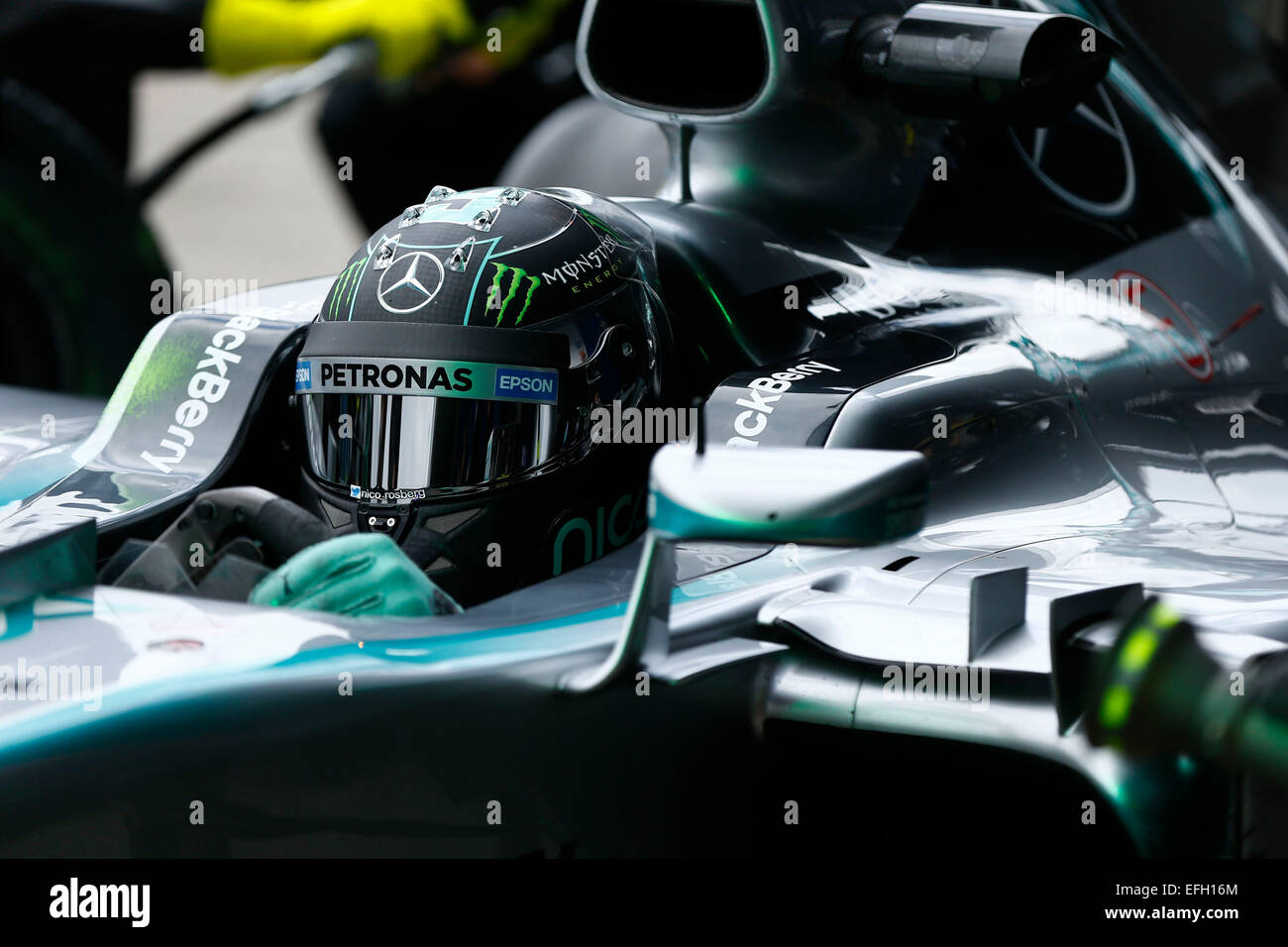 Jerez, Espagne. 4 Février, 2015. Sport Automobile : Championnat du Monde de Formule 1 de la FIA 2015, Test à Jerez, Mechaniker Mercedes GP, mécanicien : dpa Crédit photo alliance/Alamy Live News Banque D'Images