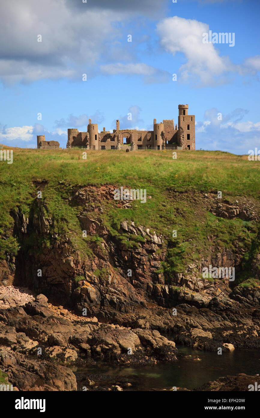 Les ruines de nouveau Slains castle sur la falaise en erdeenshire Cruden Bay,AB,N/East-Scotland. Banque D'Images