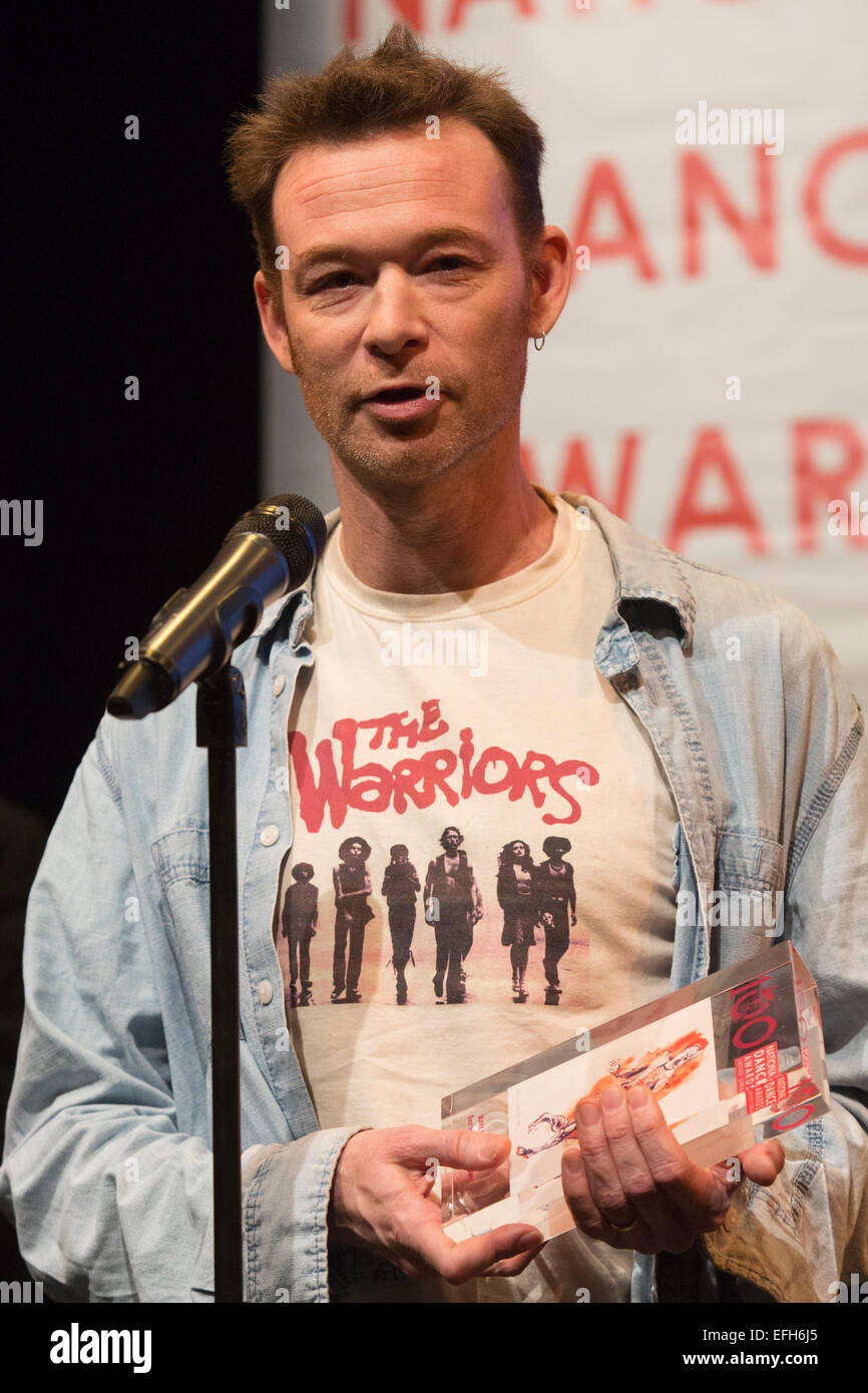 Mark Bruce de la marque Bruce Société reçoit le prix de la meilleure société indépendante. Le cercle de la critique de danse National Awards 2014 aura lieu à l'endroit à Londres, au Royaume-Uni. Banque D'Images