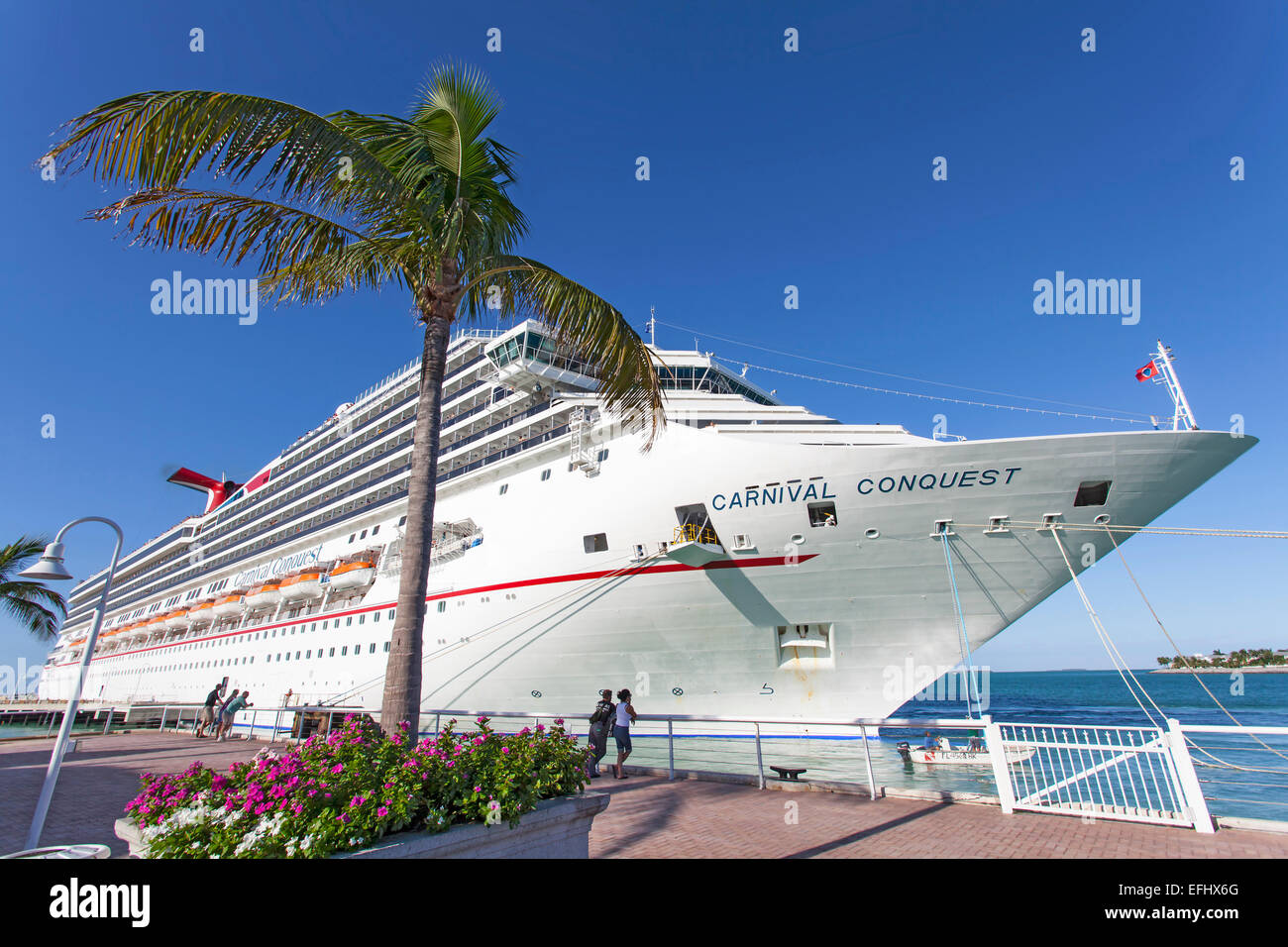 Navire de croisière de luxe amarrés dans le port de Key West, Florida Keys, Floride, USA Banque D'Images