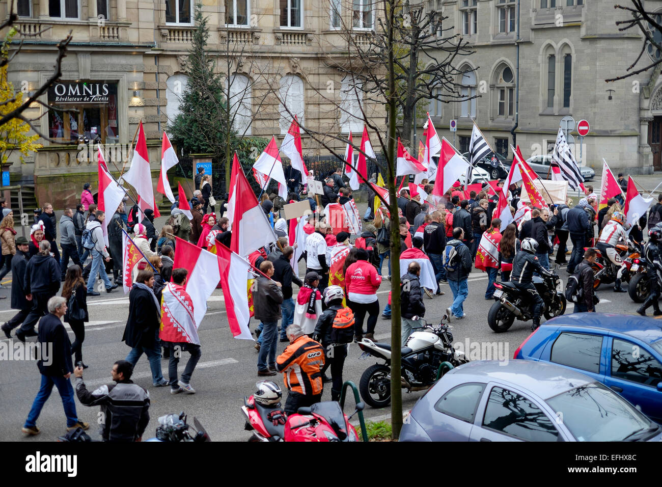 Octobre 2014 Marche de protestation contre l'élargissement des nouvelles régions françaises Strasbourg Alsace France Europe Banque D'Images