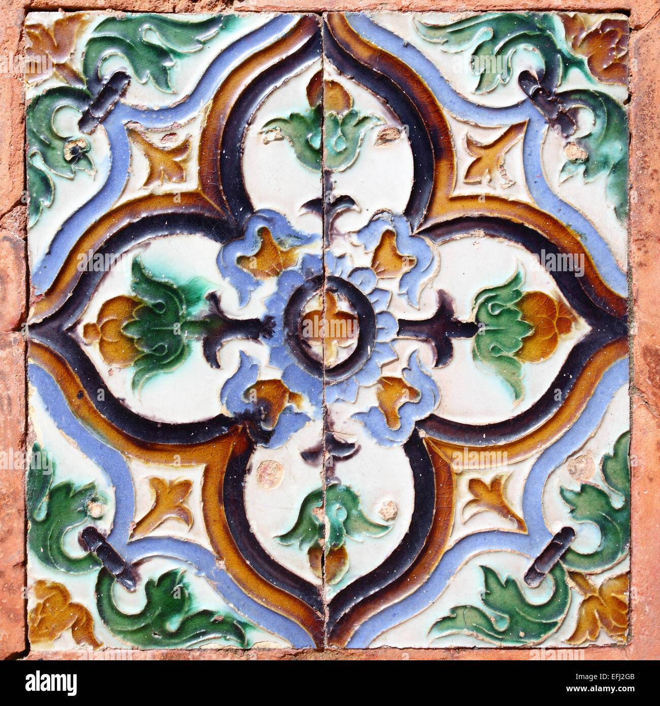 Les carreaux de céramique mauresque dans l'Alcazar de Séville, Banque D'Images