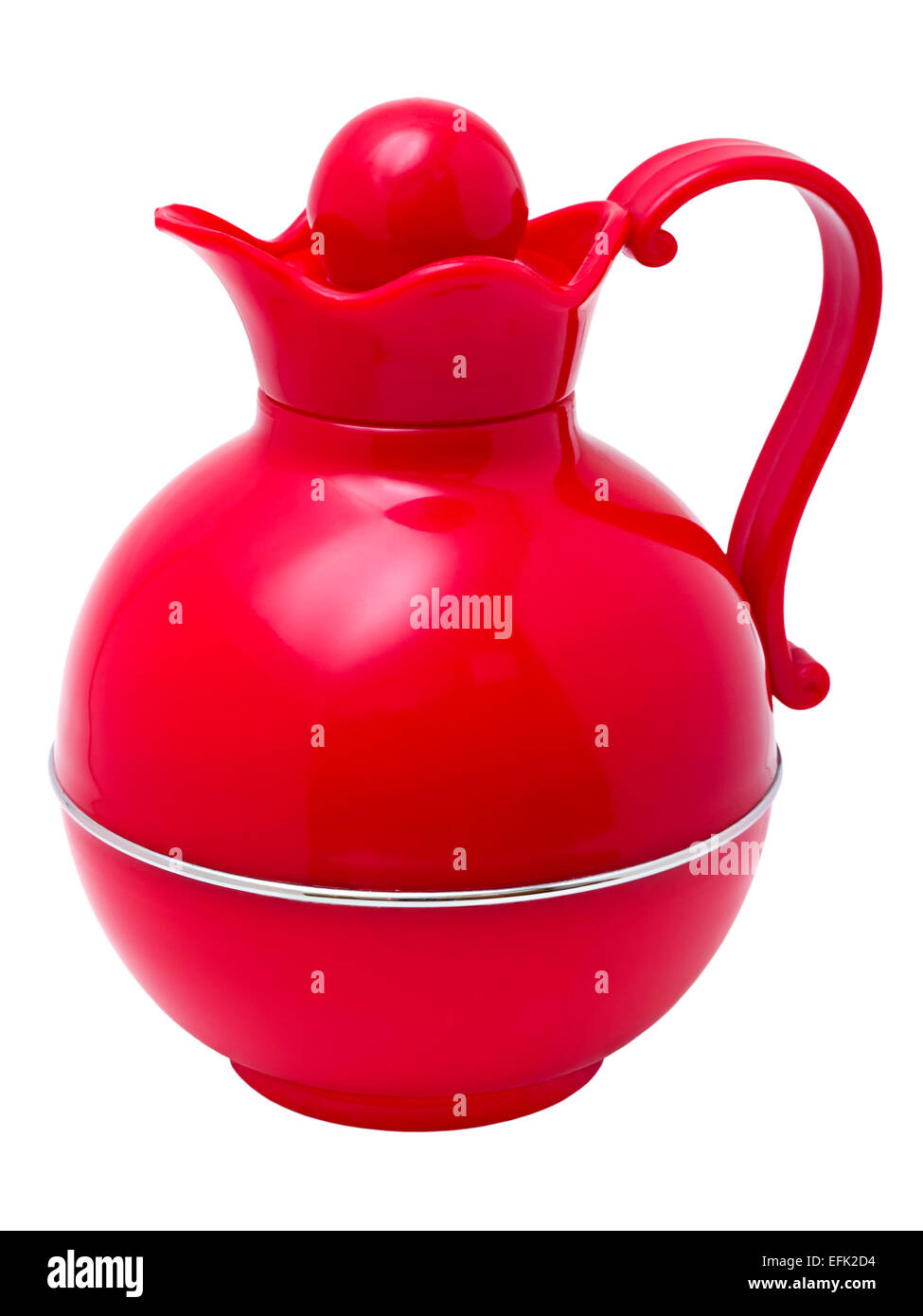 Thermos en plastique rouge sous la forme d'isolé sur fond blanc Banque D'Images