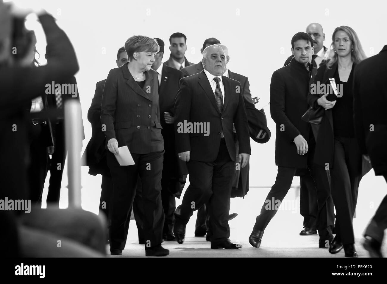 Angela Merkel, la chancelière allemande et le Premier ministre irakien Haider al-Abadi, donner une conférence de presse conjointe après réunion à la Chancellerie fédérale le 06 février 2015 à Berlin, Allemagne. / Photo : la Chancelière Angela Merkel, et le Premier ministre irakien Haider al-Abadi au cours de la conférence de presse à Berlin. Banque D'Images