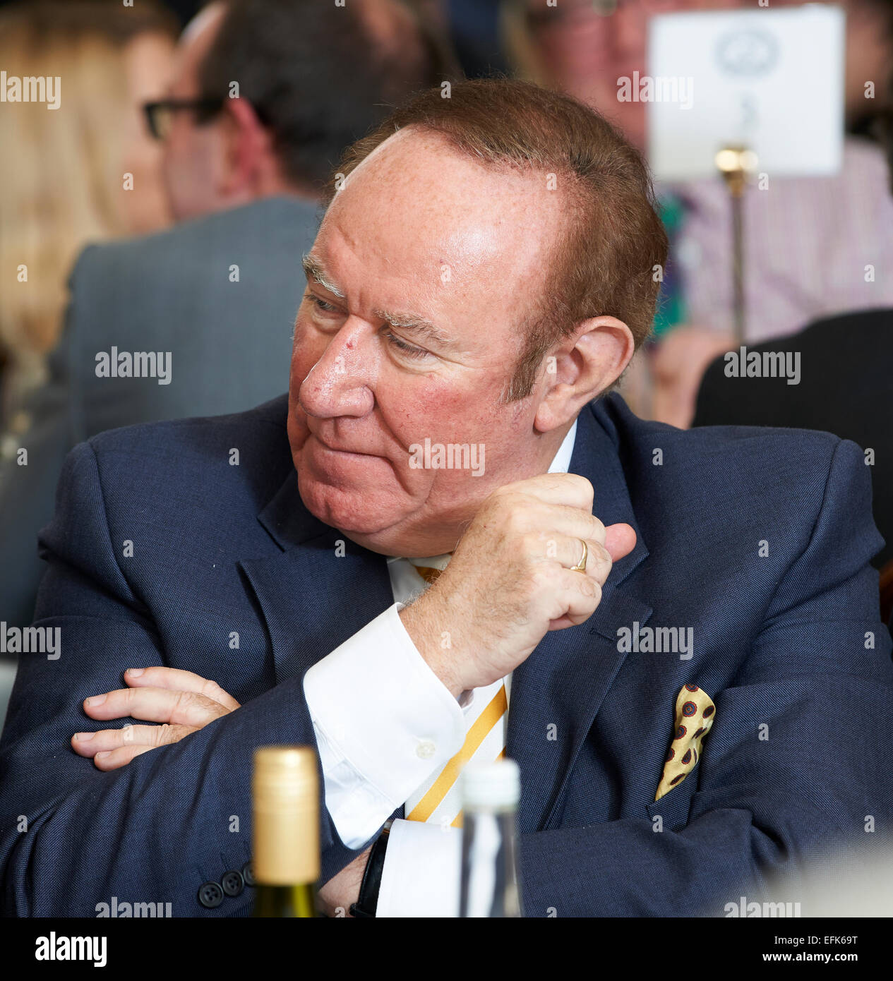 Journaliste et journaliste andrew neil Banque de photographies et d ...