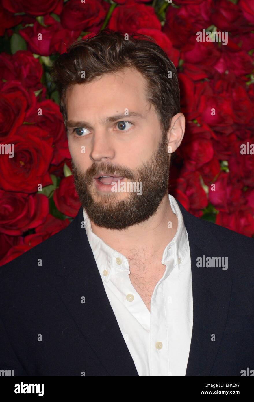 New York, NY, USA. Feb 6, 2015. Jamie Dornan aux arrivées de 50 NUANCES DE GREY Fan première projection organisée par le Today Show, Ziegfeld Theatre, New York, NY Le 6 février 2015. Credit : Derek Storm/Everett Collection/Alamy Live News Banque D'Images