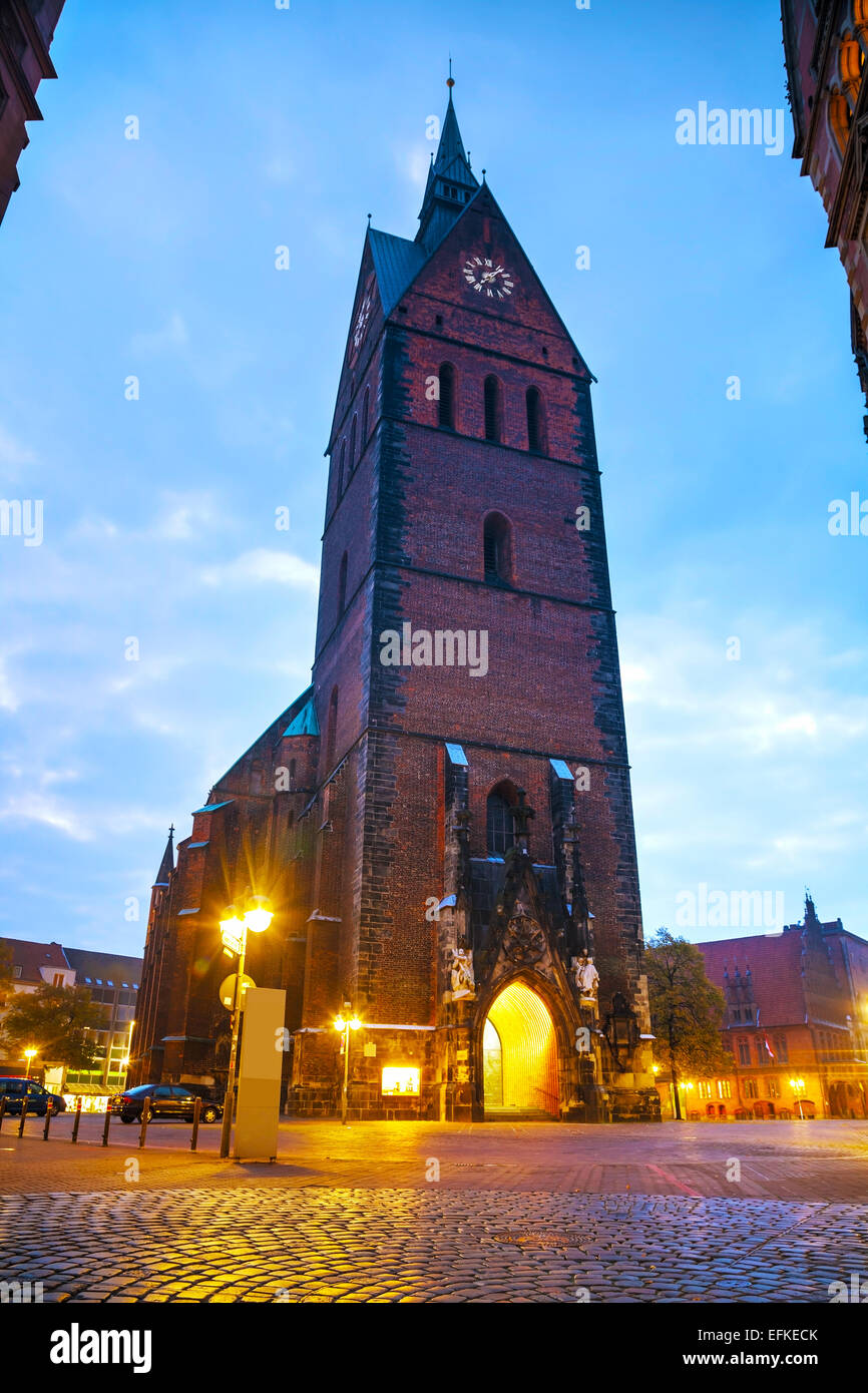 Marktkirche à Hanovre, Allemagne la nuit Banque D'Images