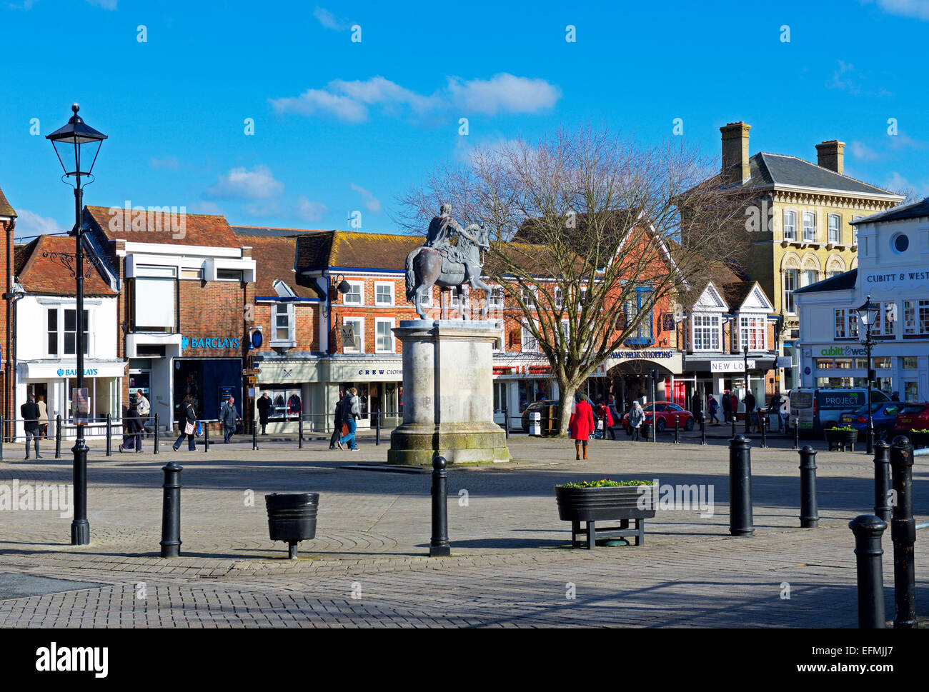 Le square du centre de Petersfield, Hampshire, Angleterre, Royaume-Uni Banque D'Images
