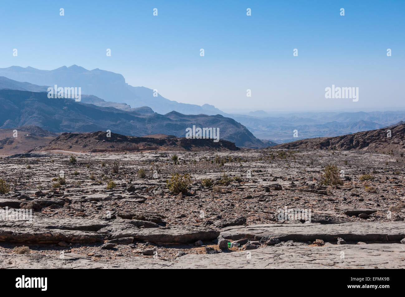 Vue d'une vallée à côté de la montagne Jebel Shams, Oman Banque D'Images