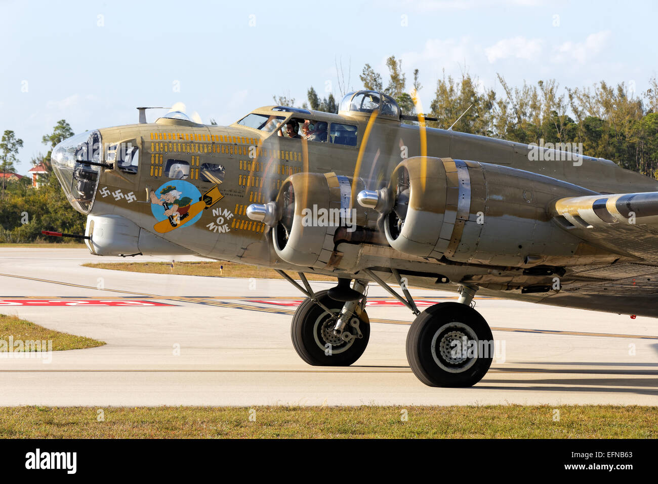 Boeing B17G NEUF HEURES Neuf, Collings Foundation, Naples, Florida Banque D'Images
